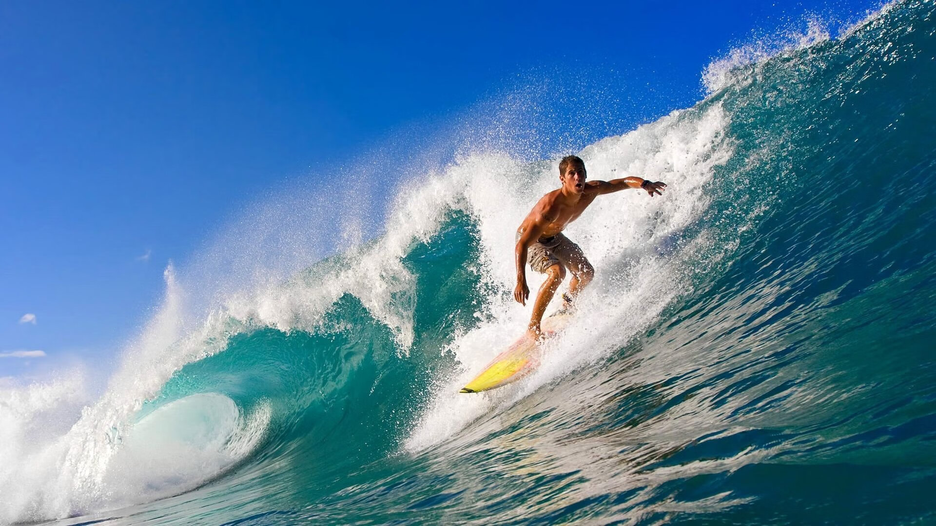 国际足球界加大青少年培训投入，推动全民足球运动普及，青少年足球培训课程