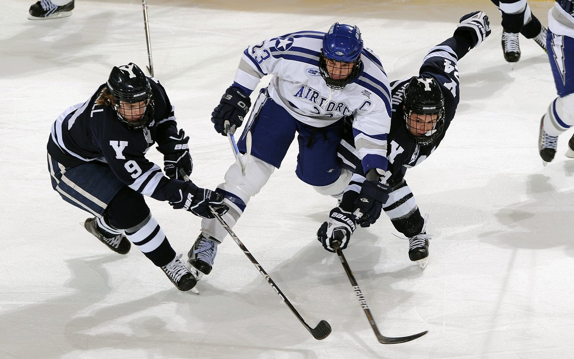开云体育ios下载-法国青训体系中的青年球员逐步走向国际赛场，法国青训体系中的青年球员逐步走向国际赛场的原因